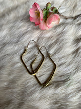 Load image into Gallery viewer, 1" Gold Diamond Shaped Hoop Earrings