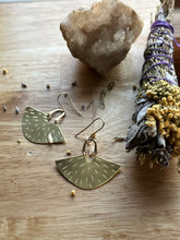 Load image into Gallery viewer, Brass Statement Earrings Textured Cape