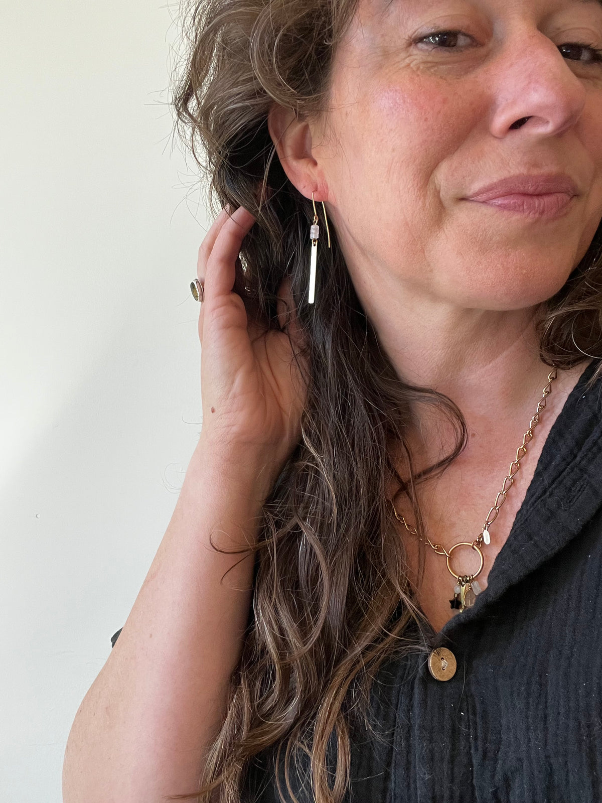 ￼Brass and Rose Quartz threader earrings