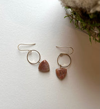 Load image into Gallery viewer, Pink Agate Brass Loop Dangle Earrings