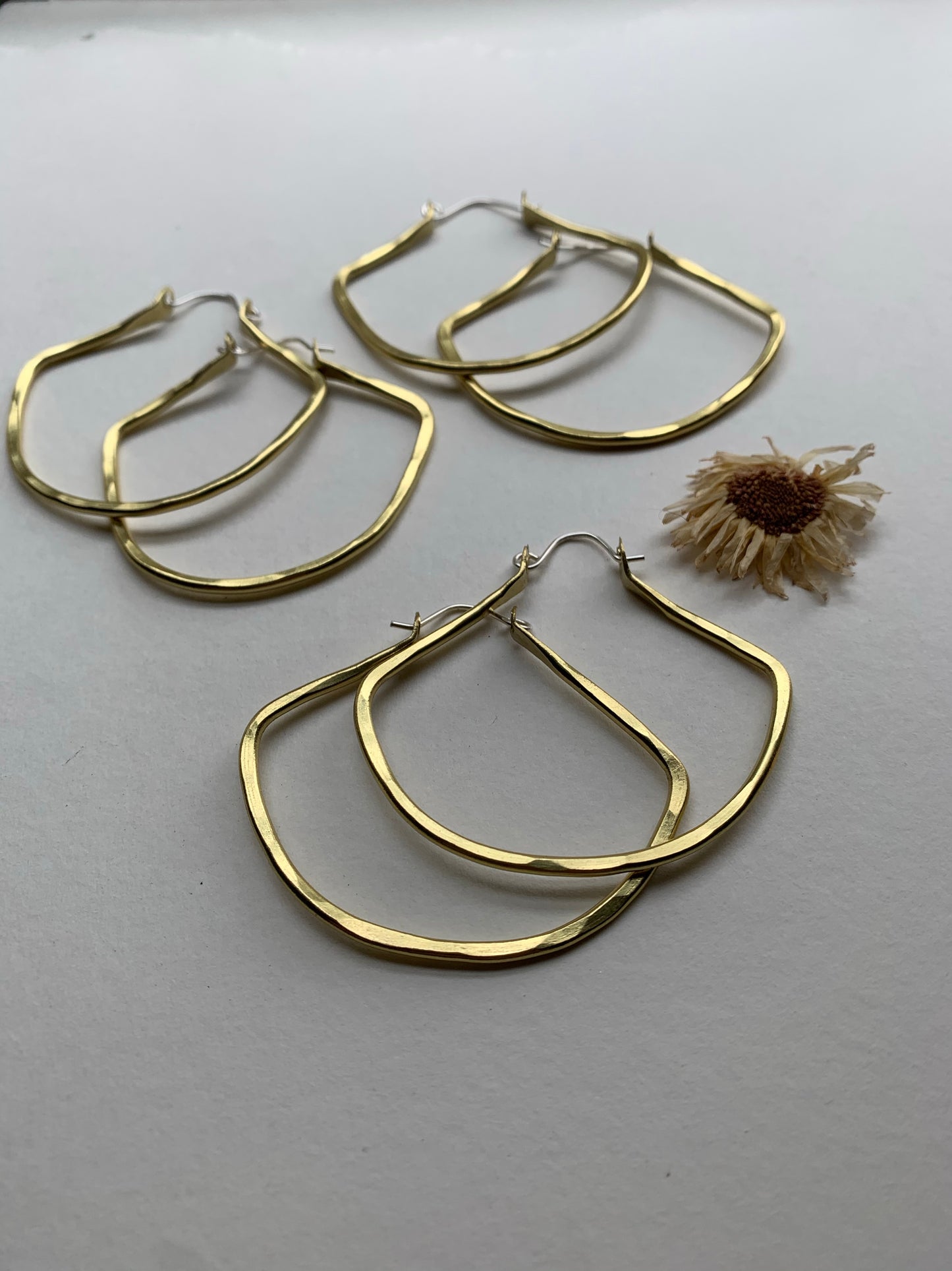 Large Fan Mixed Metal Hoops